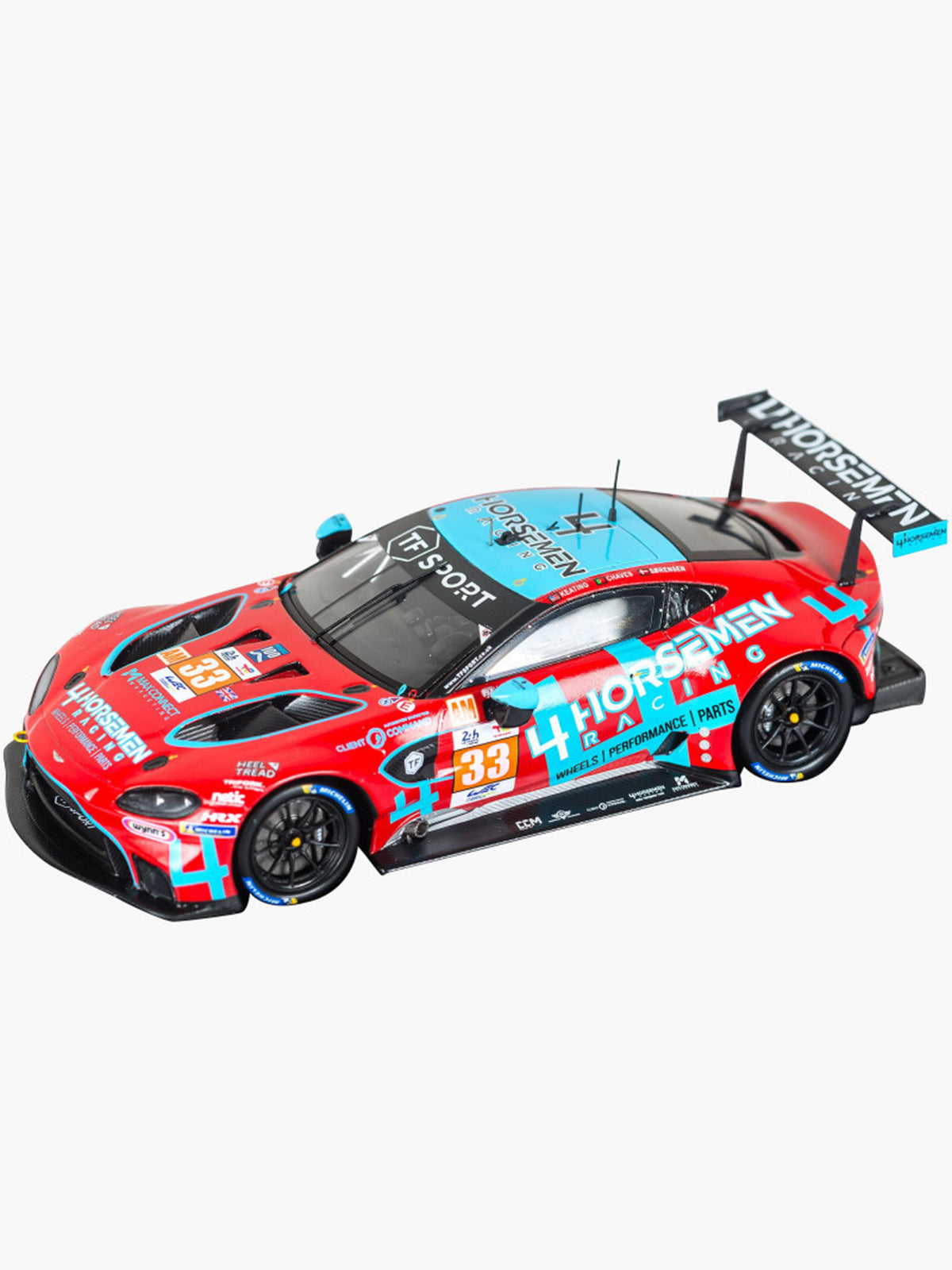 Aston Martin Vantage AMR N°33 2022 - 1/18